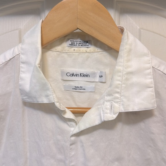 Calvin Klein white shirt (S) - Picture 5 of 7